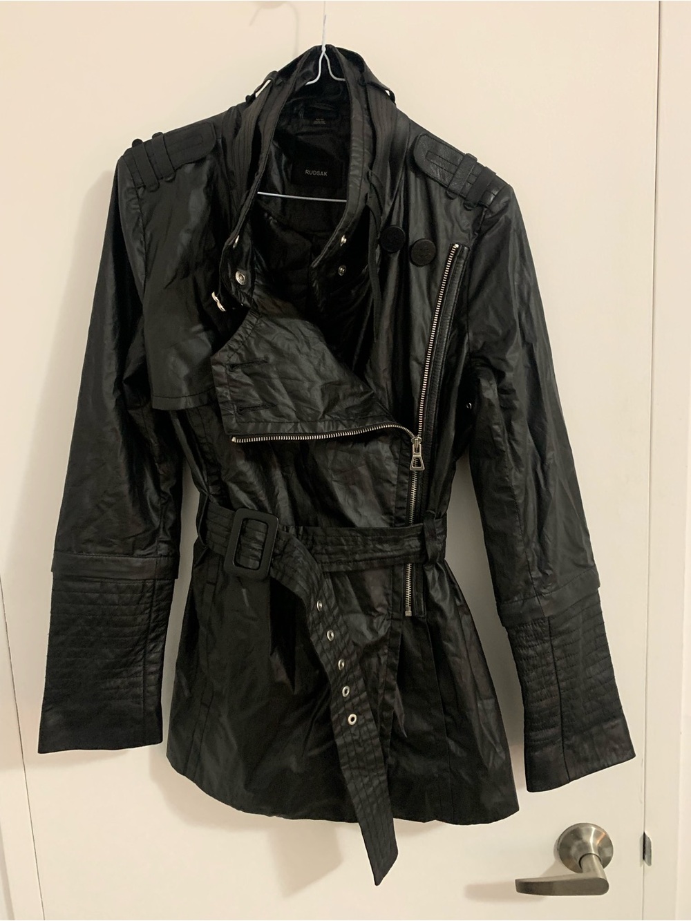 RUDSAK Black Quilted-Accent Belted Trench Coat